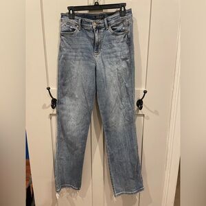 Judy Blue Dad Jeans Straight-Leg Raw Hem 9/29